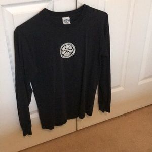 Hawaiian Islands creations t-shirt. Youth size